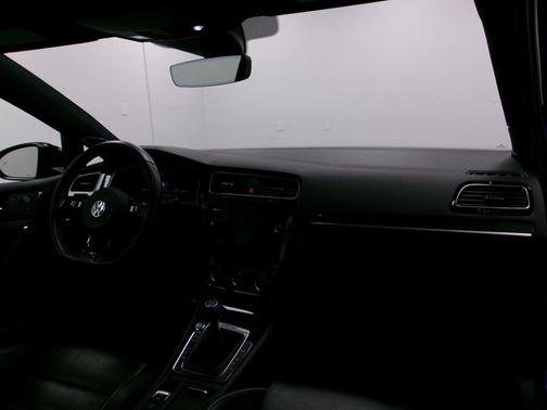 2018 Volkswagen Golf R 2.0T Manual