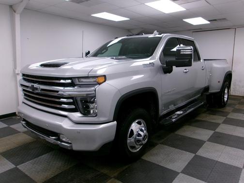 2023 Chevrolet Silverado 3500 High Country