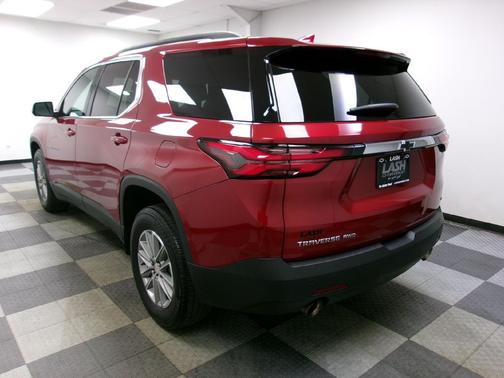 2022 Chevrolet Traverse LT Cloth