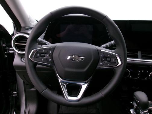 Sterling Gray Metallic 2026 Chevrolet Trax FWD ACTIV