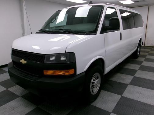 2022 Chevrolet Express 3500 RWD 3500 Extended Wheelbase LS