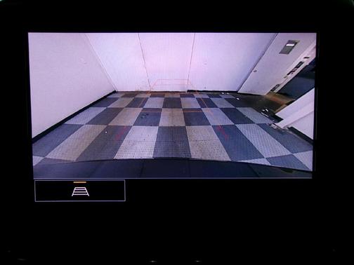 Mosaic Black Metallic 2022 Chevrolet Traverse LT Cloth