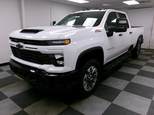 2026 Chevrolet Silverado 2500 Custom