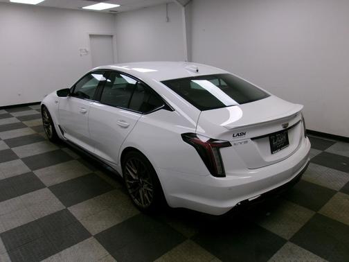 Summit White 2024 Cadillac CT5-V V-Series Blackwing