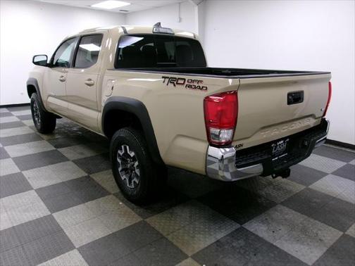 2017 Toyota Tacoma SR5