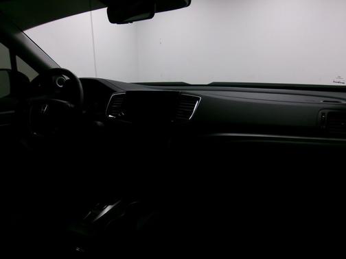 Lunar Silver Metallic 2023 Honda Ridgeline RTL