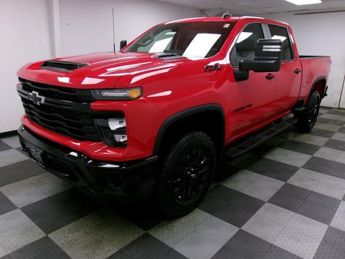 2026 Chevrolet Silverado 2500 Custom