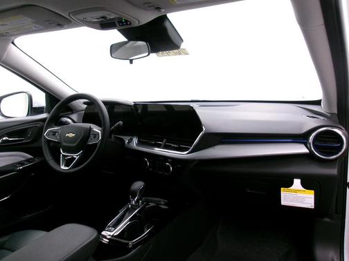 Summit White 2026 Chevrolet Trax LT
