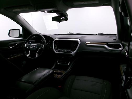 2022 GMC Acadia AWD SLE