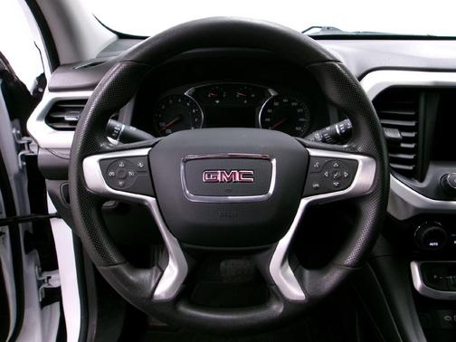 2022 GMC Acadia AWD SLE