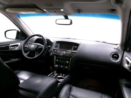 2014 Nissan Pathfinder Platinum