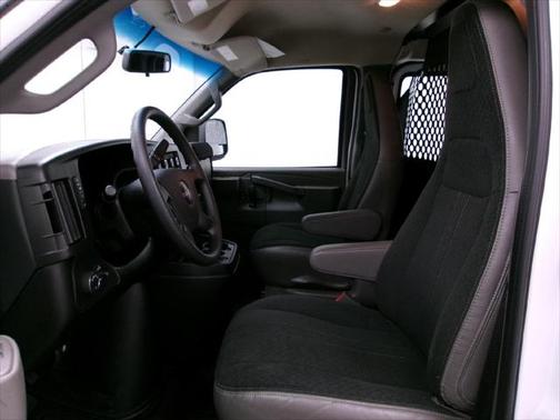2023 GMC Savana 2500 Work Van
