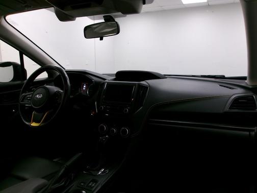 Crystal White Pearl 2021 Subaru Crosstrek Sport