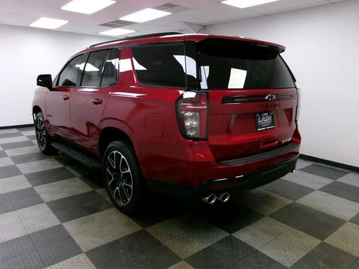 2023 Chevrolet Tahoe 4WD RST