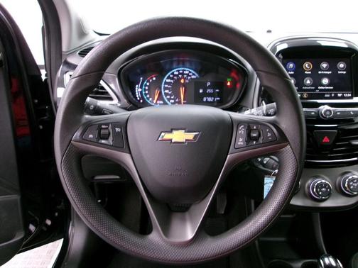(Metallic Paint.) 2022 Chevrolet Spark 1LT