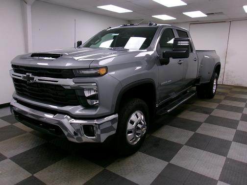 2026 Chevrolet Silverado 3500 LT
