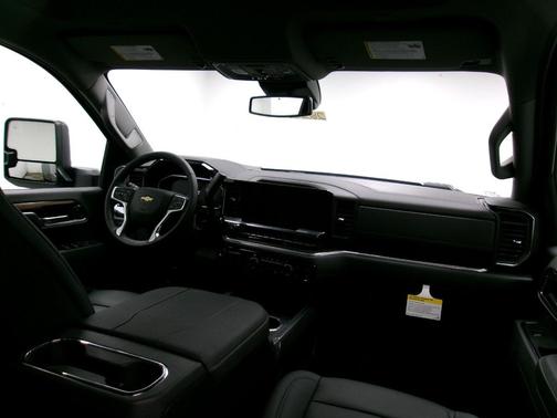 2026 Chevrolet Silverado 3500 LT