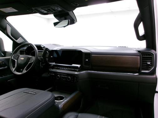 2024 Chevrolet Silverado 2500 High Country