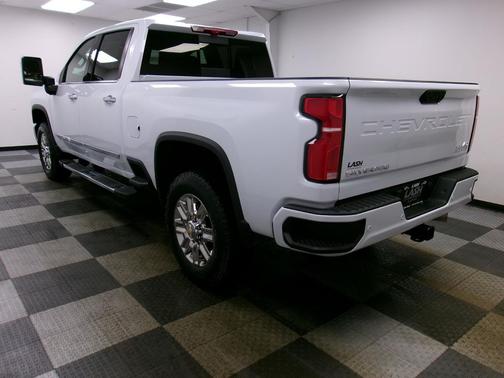 2026 Chevrolet Silverado 2500 High Country