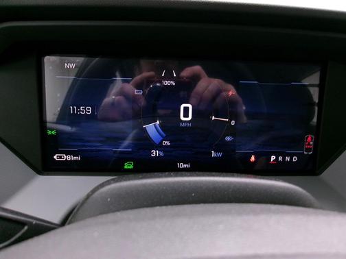 Sterling Gray Metallic 2027 Chevrolet Bolt LT FWD