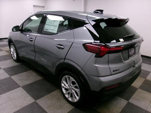 Sterling Gray Metallic 2027 Chevrolet Bolt LT FWD