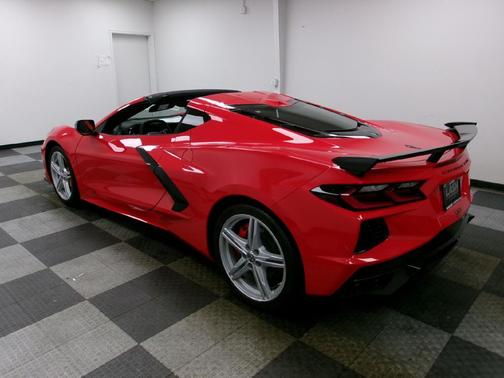 2025 Chevrolet Corvette Stingray w/1LT