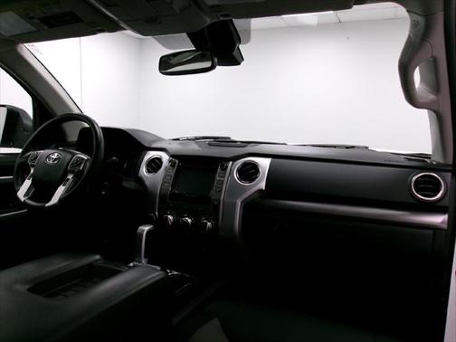 2018 Toyota Tundra SR