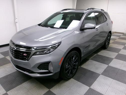 Sterling Gray Metallic 2023 Chevrolet Equinox AWD RS