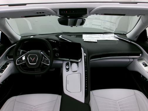 2025 Chevrolet Corvette Stingray w/3LT