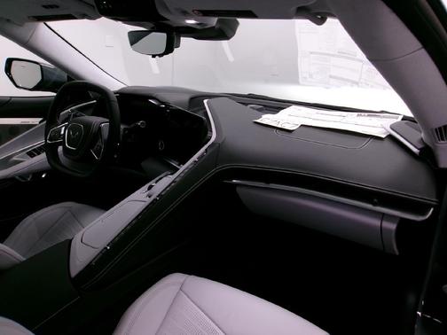 2025 Chevrolet Corvette Stingray w/3LT