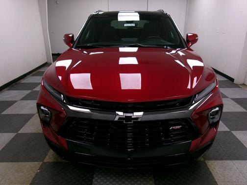 Radiant Red Tintcoat 2026 Chevrolet Blazer RS