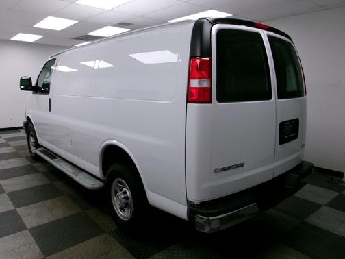2024 Chevrolet Express 2500 RWD 2500 Regular Wheelbase WT
