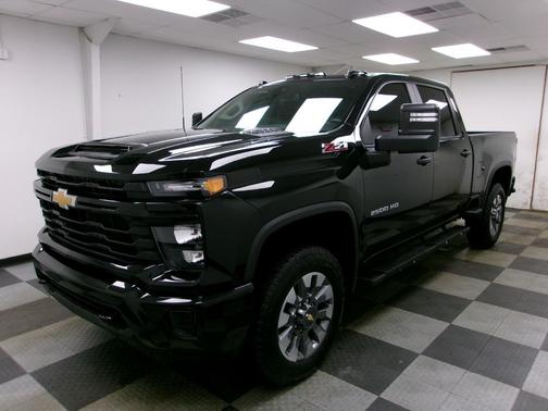 2024 Chevrolet Silverado 2500 Custom