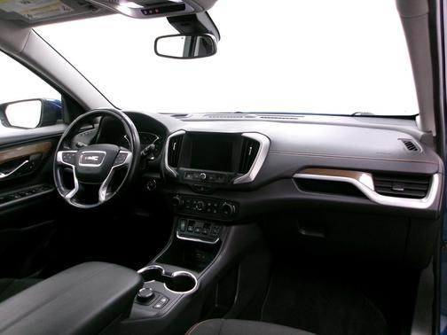 Blue Emerald Metallic 2020 GMC Terrain SLE