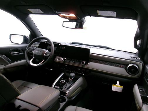 White Sands 2026 Chevrolet Colorado ZR2