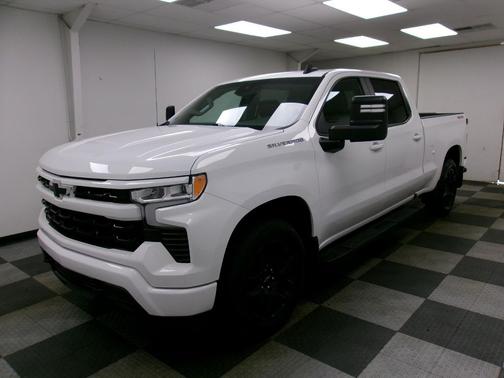 Summit White 2023 Chevrolet Silverado 1500 RST