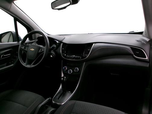 Nightfall Gray Metallic 2020 Chevrolet Trax LS