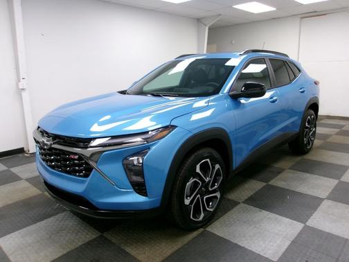 Marina Blue Metallic 2026 Chevrolet Trax FWD 2RS