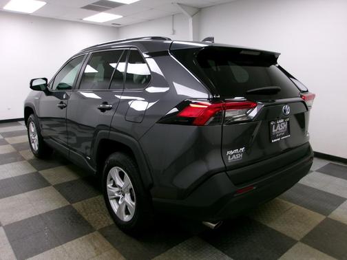 Magnetic Gray Metallic 2021 Toyota RAV4 Hybrid XLE