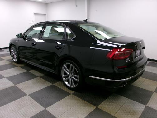2018 Volkswagen Passat 2.0T S