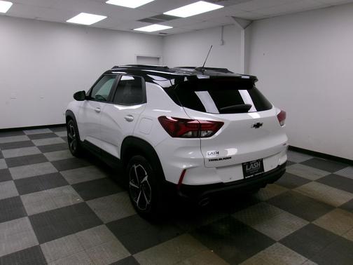 Summit White 2021 Chevrolet Trailblazer RS