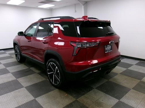 Radiant Red Tintcoat 2026 Chevrolet Equinox AWD RS