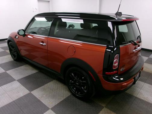 Spice Orange Metallic 2013 MINI Clubman Cooper