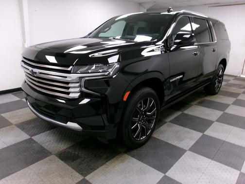 2024 Chevrolet Suburban 4WD High Country