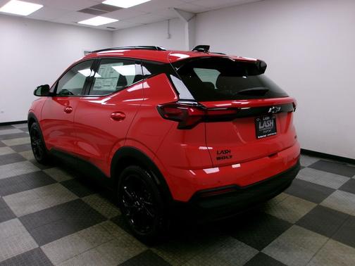 Habanero Orange 2027 Chevrolet Bolt RS FWD