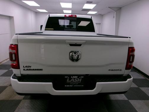 Bright White Clearcoat 2024 RAM 2500 Laramie Crew Cab 4x4 6'4' Box
