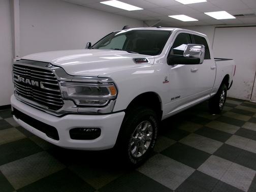 Bright White Clearcoat 2024 RAM 2500 Laramie Crew Cab 4x4 6'4' Box