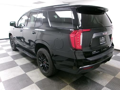 2022 GMC Yukon 4WD AT4