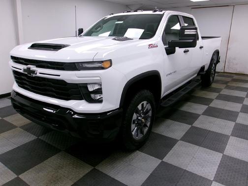 2026 Chevrolet Silverado 2500 Custom