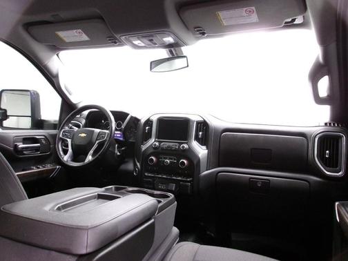 2022 Chevrolet Silverado 3500 LT